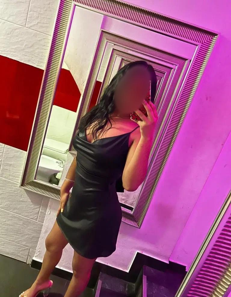 Chica busca chico en Sevilla: 