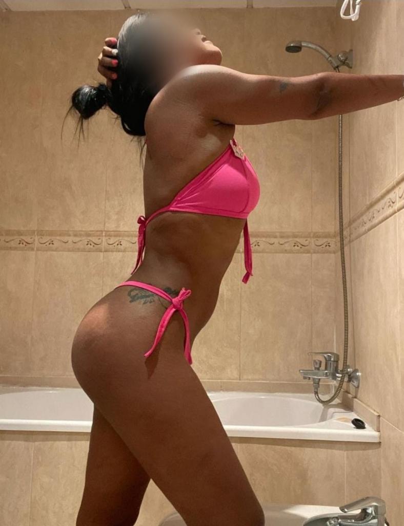 Chica busca chico en Alicante: 