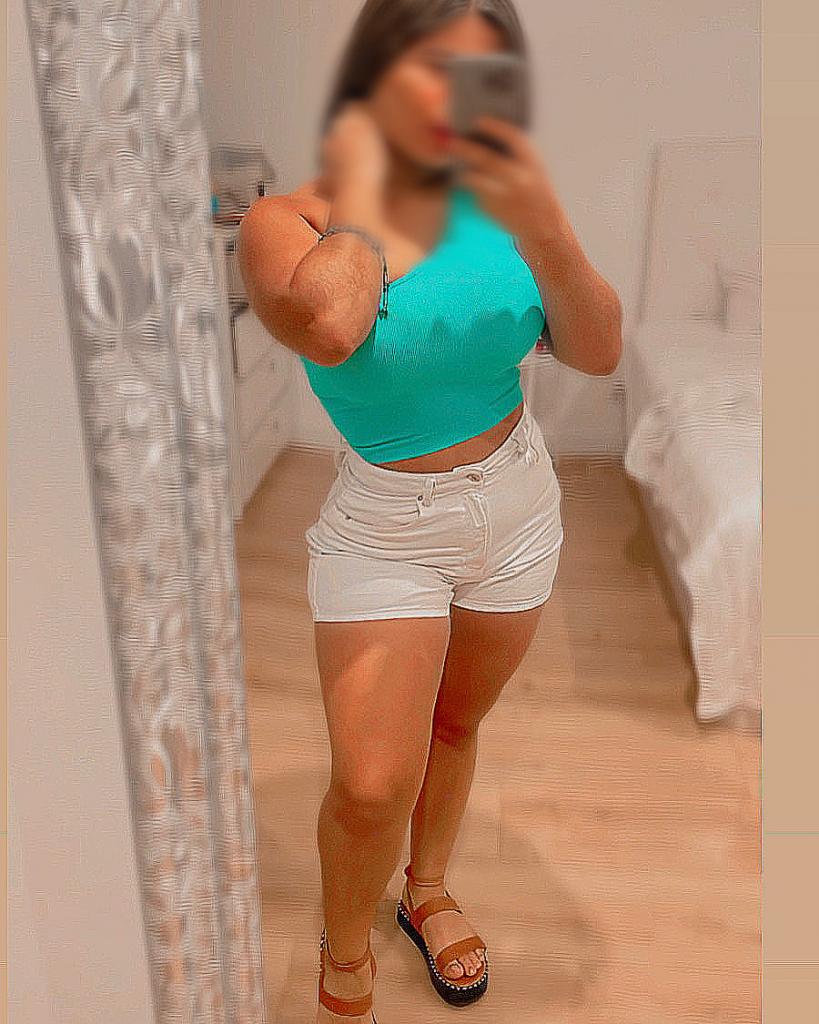 Chica busca chico en Sevilla: 