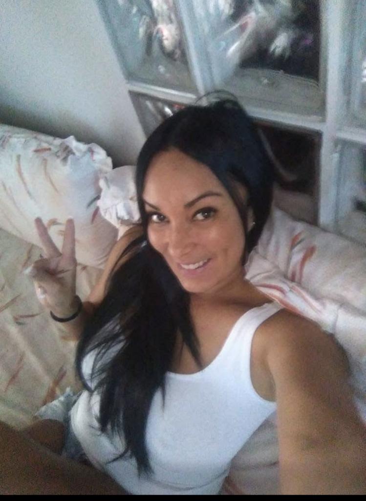 640180092: Chica busca chico en Málaga
