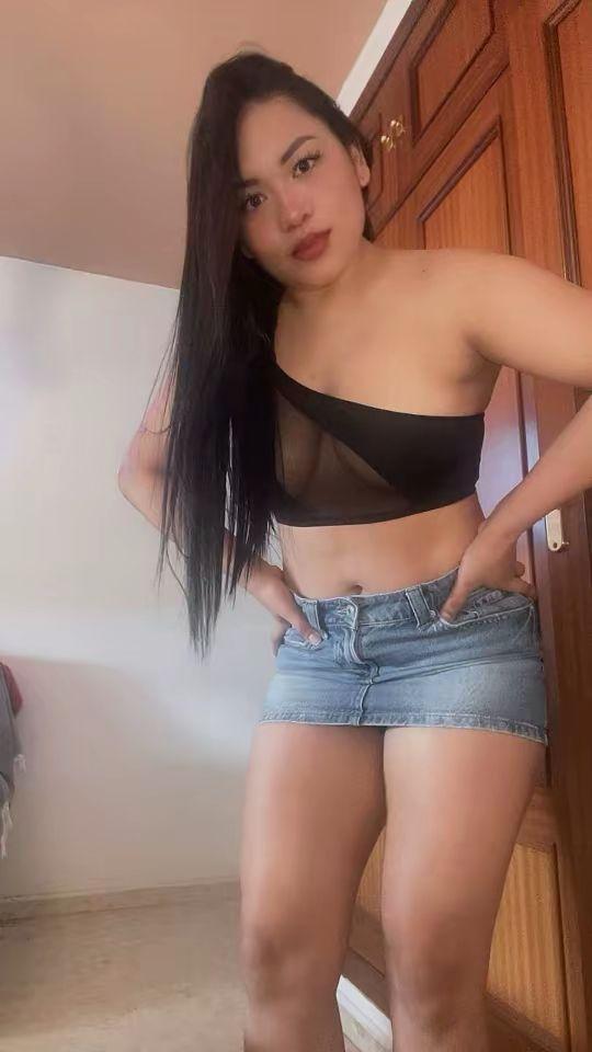 Chica busca chico en Cádiz: 