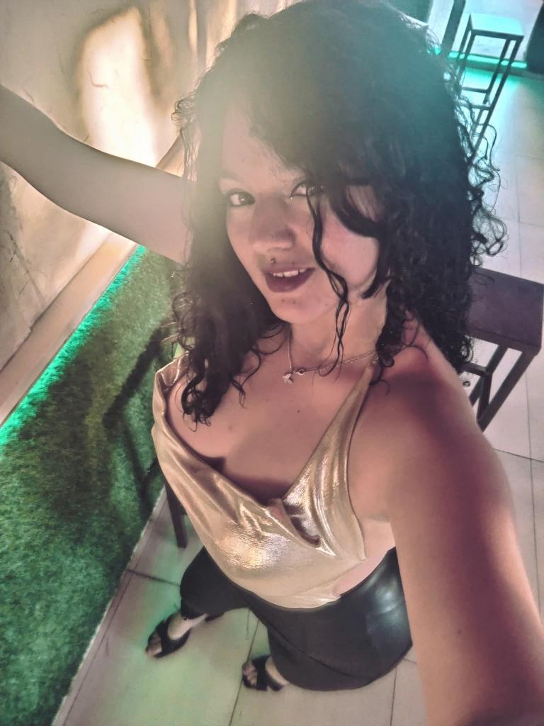 Chica busca chico en Lérida: Chica busca chico