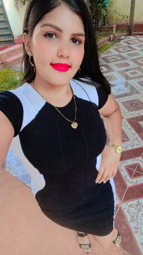 671464355: Chica busca chico en Lérida