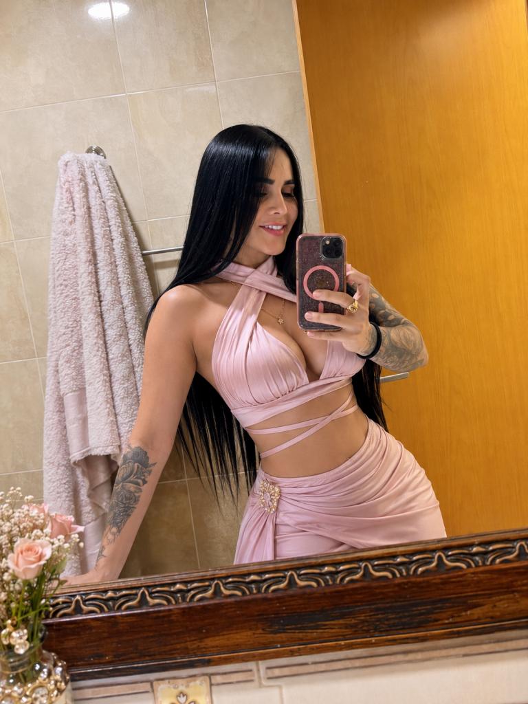 637017097: Chica busca chico en Almería