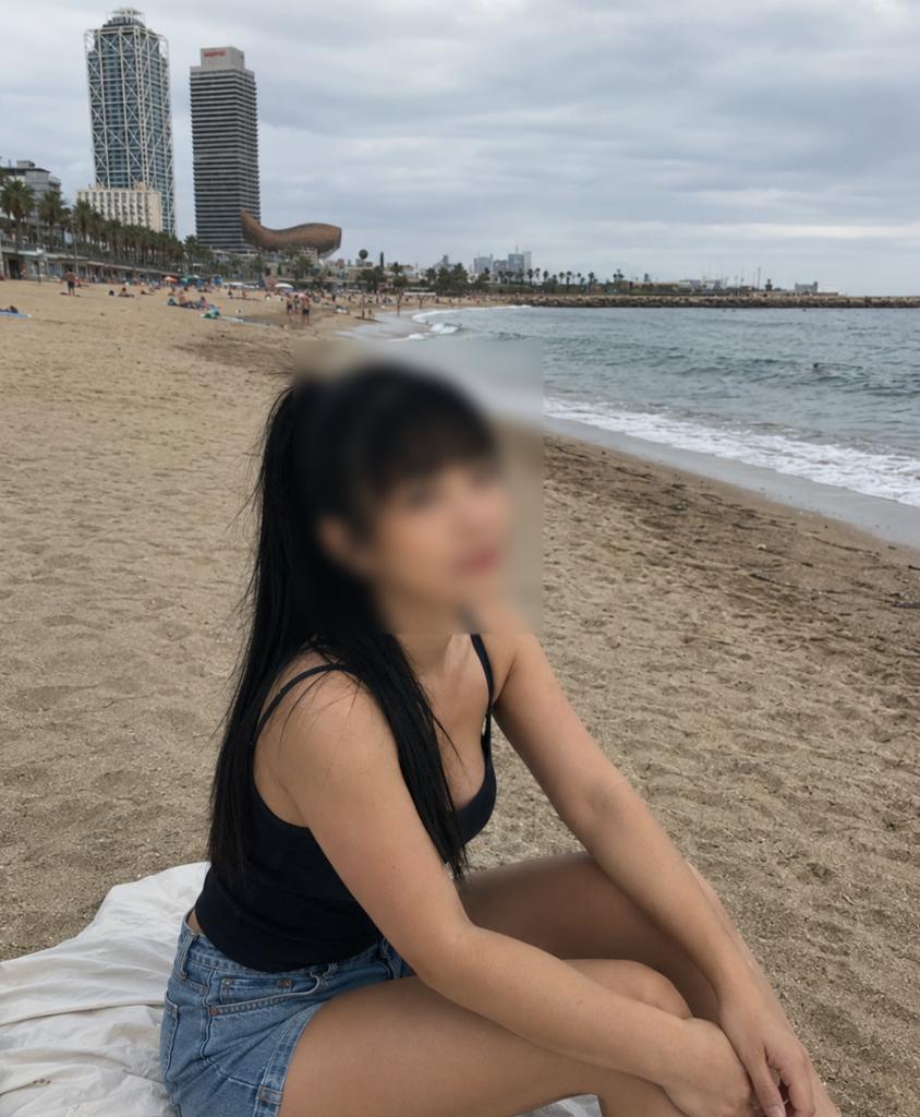 603671192: Chica busca chico en Barcelona