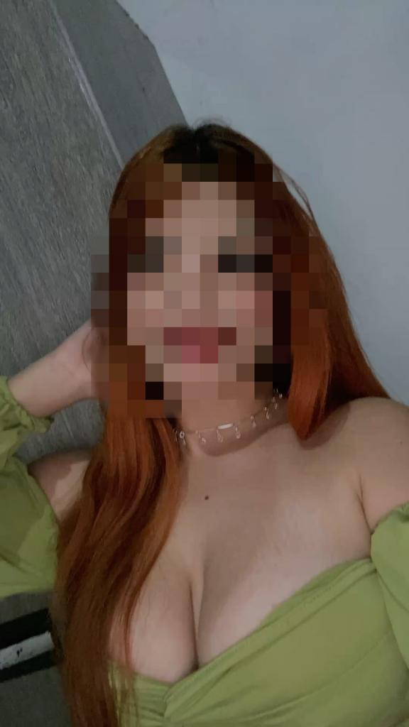 Chica busca chico en Granada: 