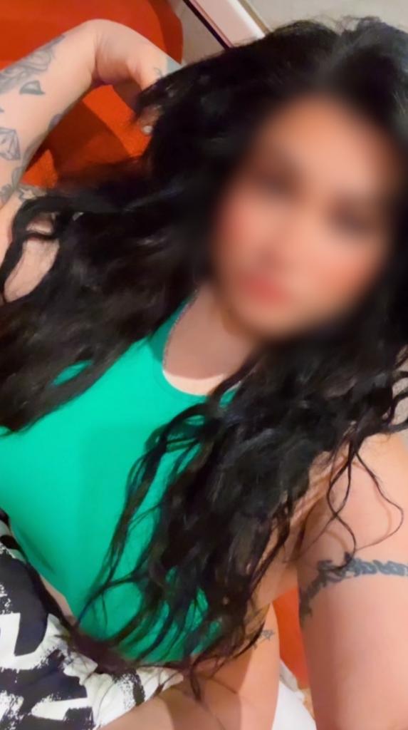 Chica busca chico en Lérida: 