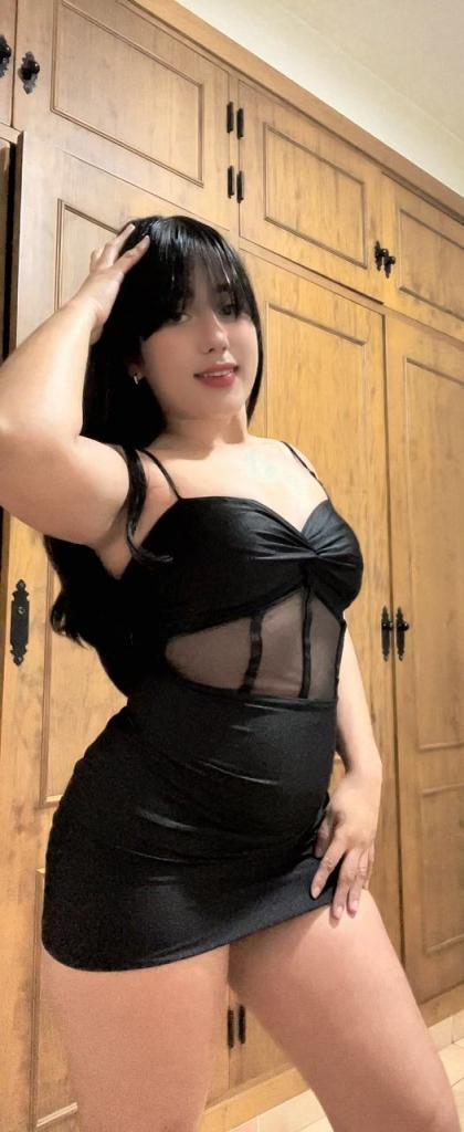 Chica busca chico en Cádiz: 
