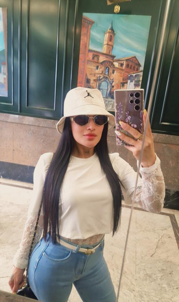 Chica busca chico en Zaragoza: 