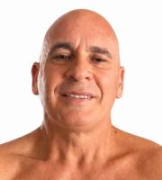 610624710: Chico busca chica en Madrid