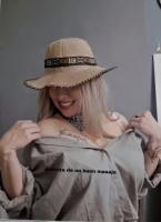 613880977: Chica busca chico en Madrid