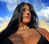 617975896: Chica busca chico en Sevilla