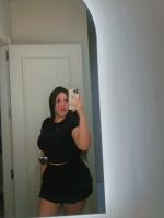 672861458: Chica busca chico en Sevilla