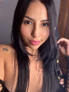 Chica busca chico en Ibiza: 