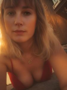 657409836: Chica busca chico en Cantabria