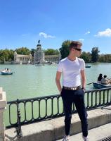 641905937: Chico busca chica en Valencia