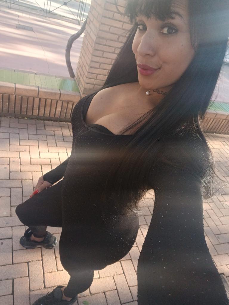634017686: Chica busca chico en Zaragoza