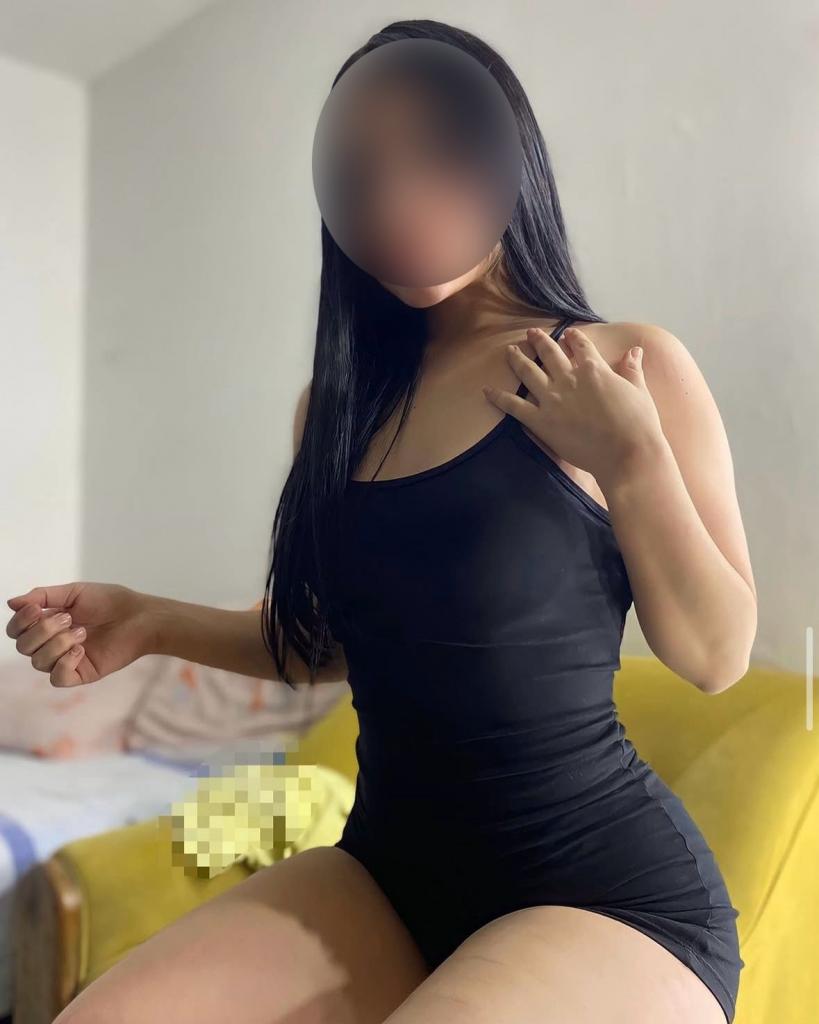 Chica busca chico en Tenerife: 