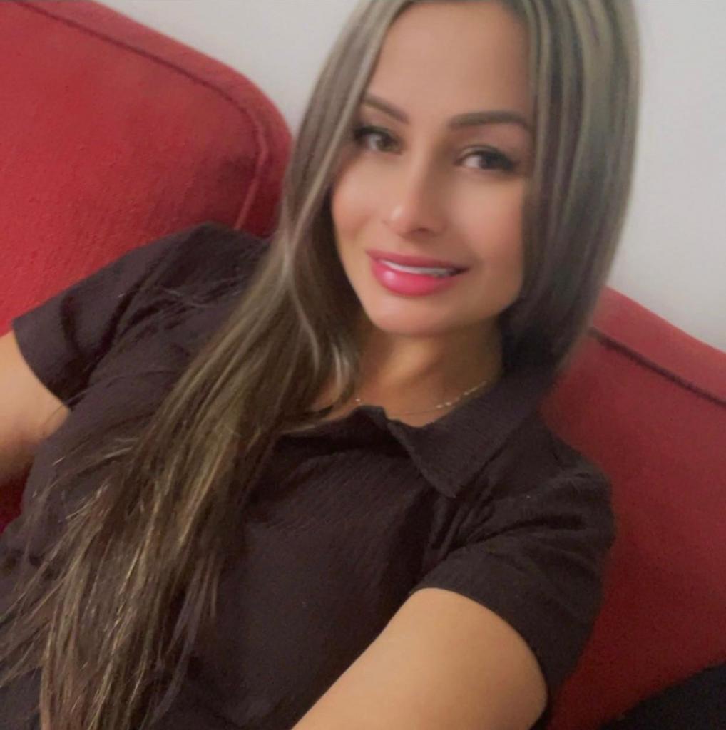 613206530: Chica busca chico en Tenerife