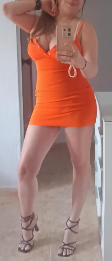 643398061: Chica busca chico en Murcia