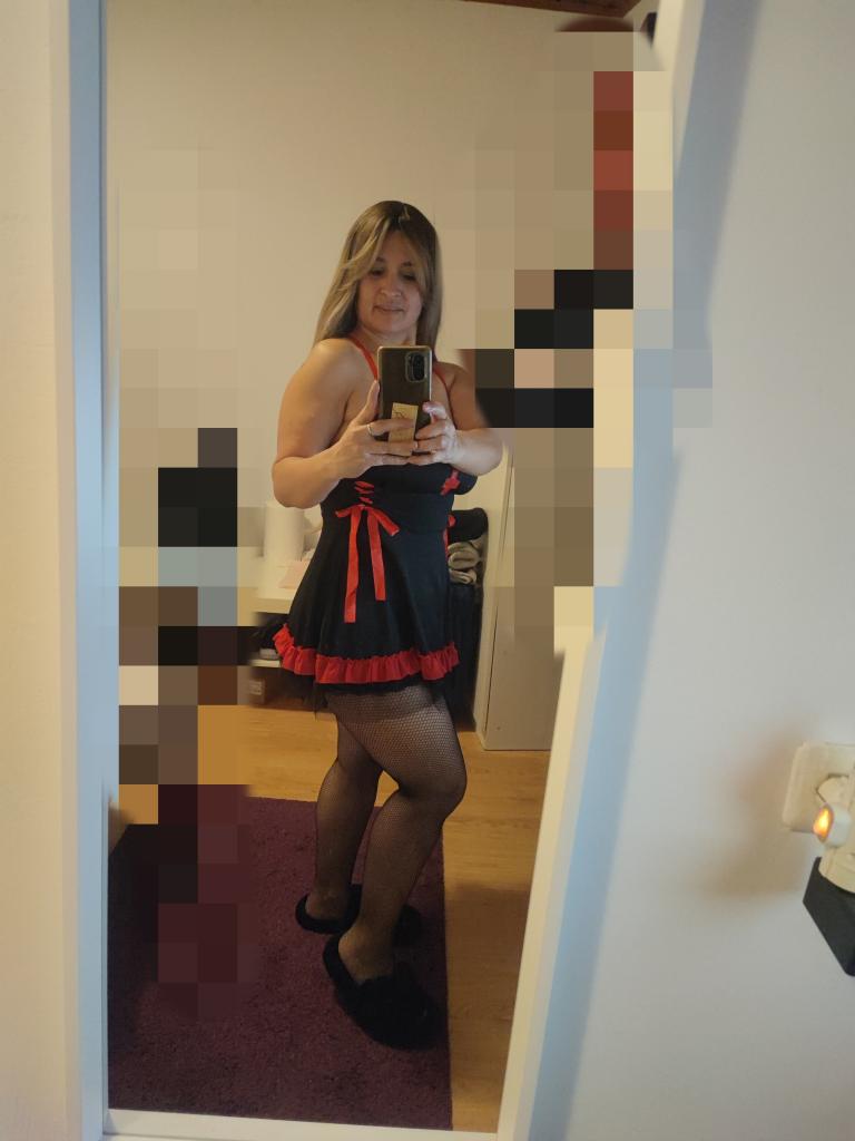 603263389: Chica busca chico en Lugo