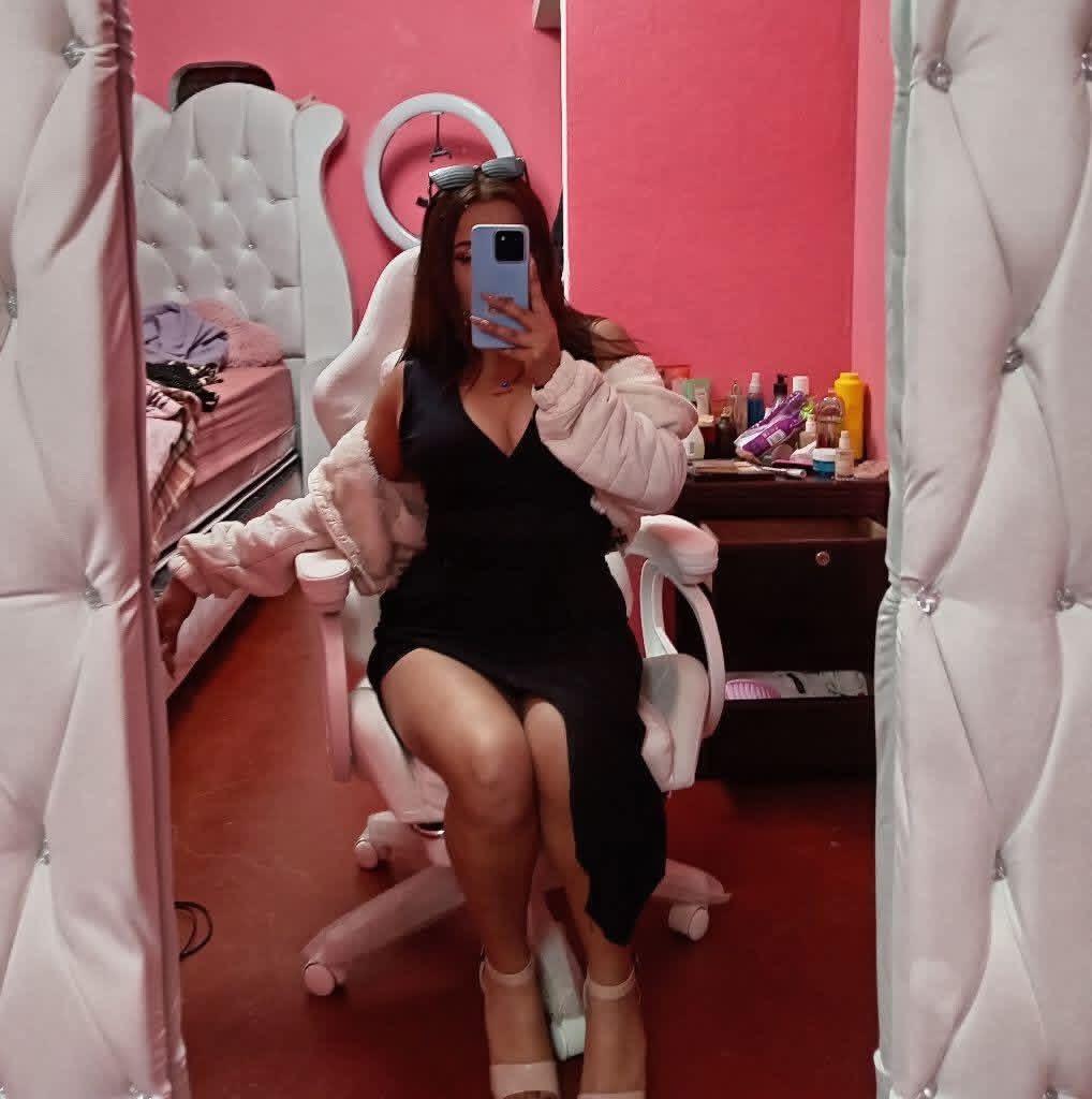 603204943: Chica busca chico en Pontevedra