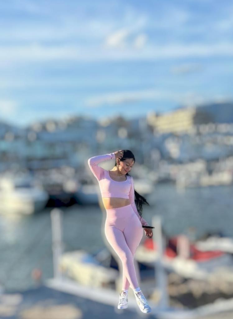 679637913: Chica busca chico en Álava