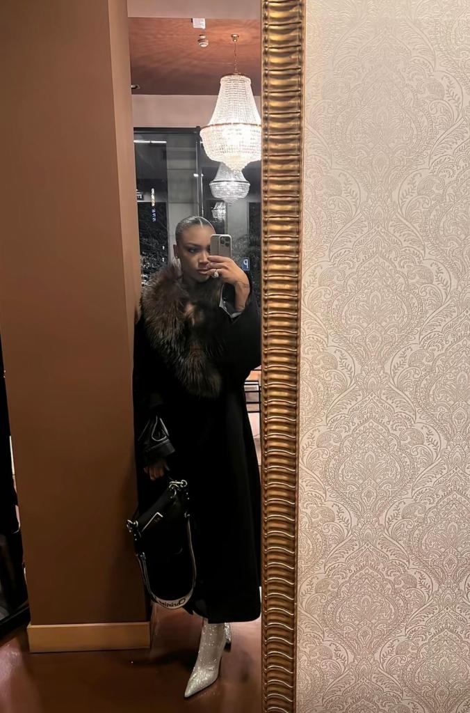 Chica busca chico en Almería: 