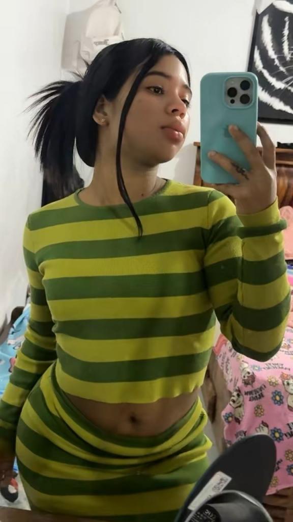 Chica busca chico en Tenerife: 