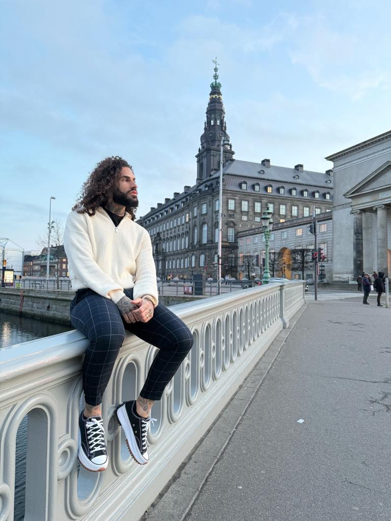 Chico busca chica en Burgos: 