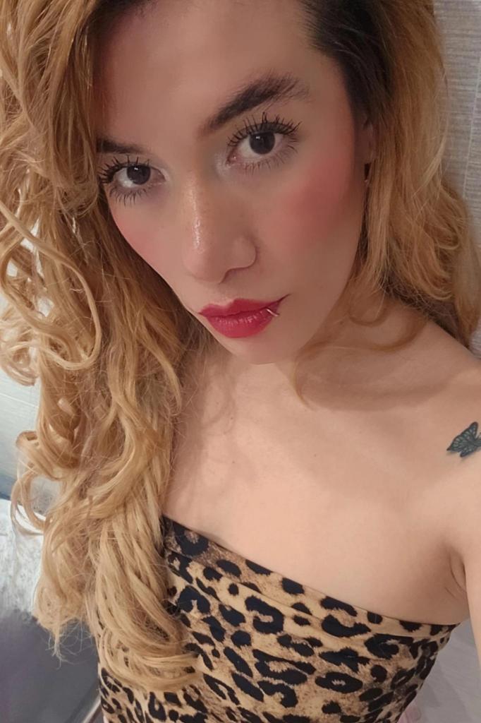 604240778: Chica busca chico en Cantabria