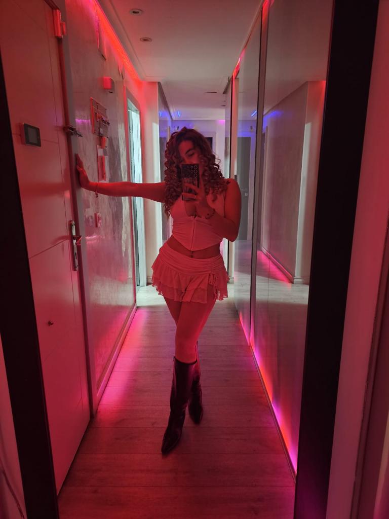 Chica busca chico en Cantabria: 