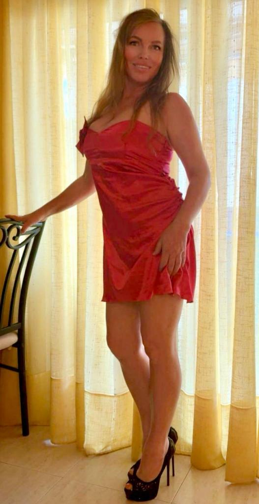 Chica busca chico en Alicante: 