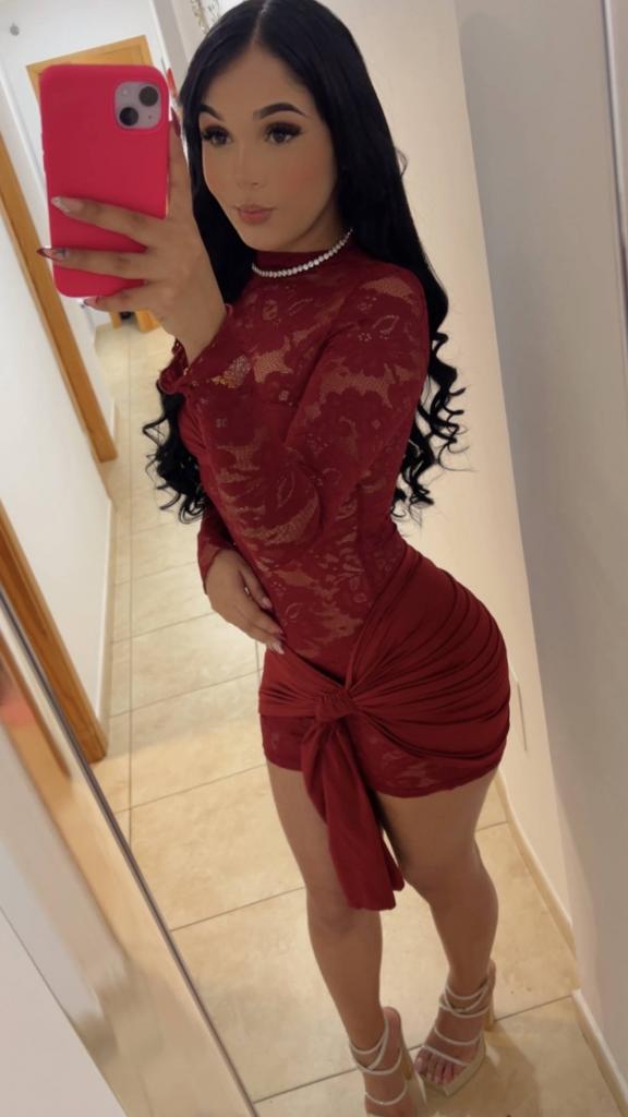 Chica busca chico en Tenerife: 