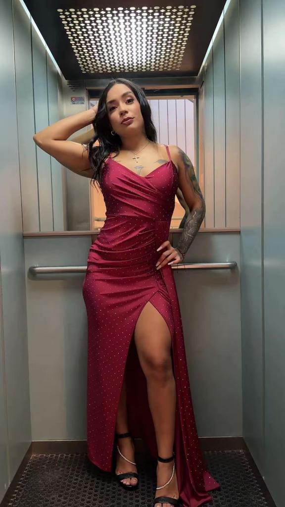 Chica busca chico en Granada: 