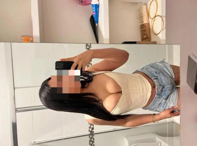 662437912: Chica busca chico en Madrid