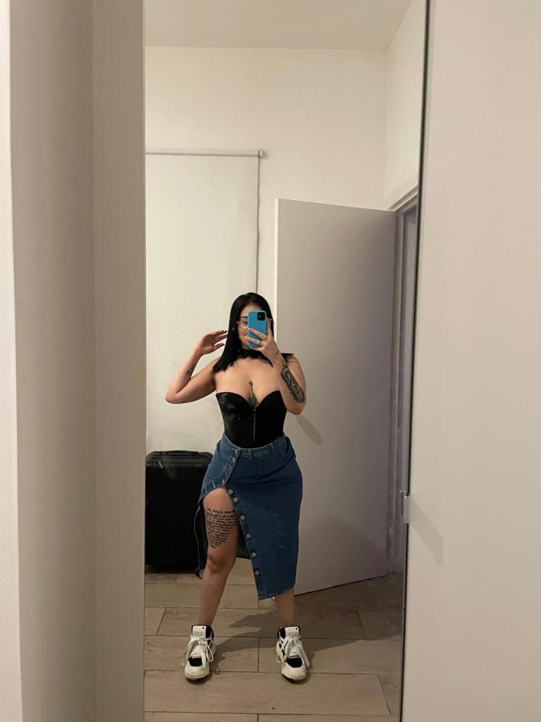 Chica busca chico en Alicante: 