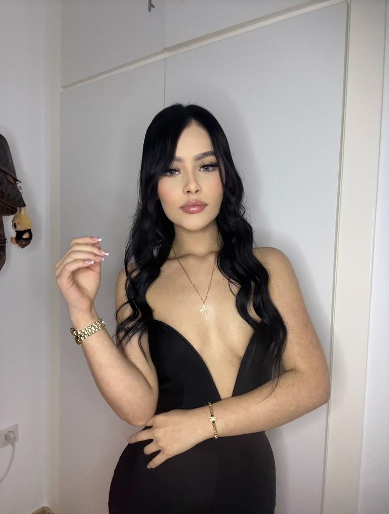 613219266: Chica busca chico en Cádiz