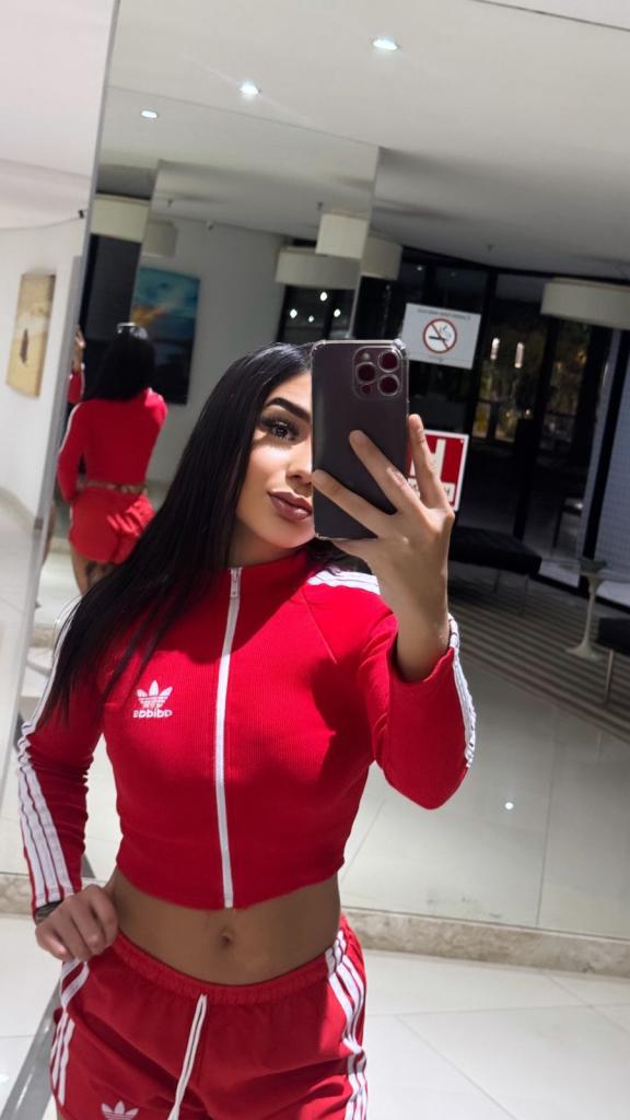 Chica busca chico en Granada: 