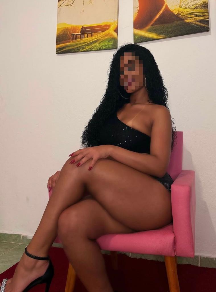 Chica busca chico en Barcelona: 