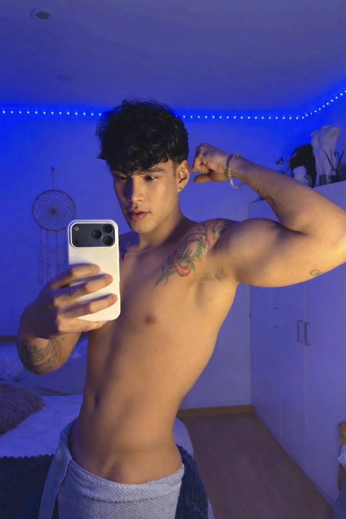 662452942: Chico busca chica en Valencia