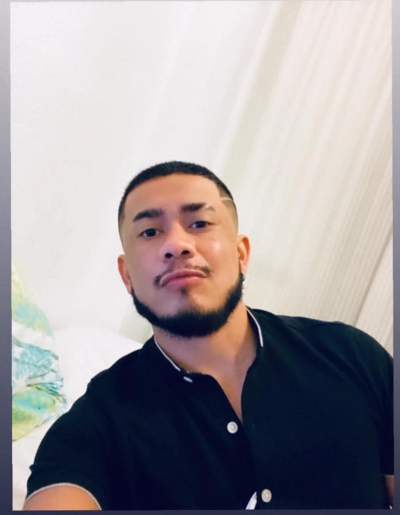 Chico busca chica en Mallorca: 