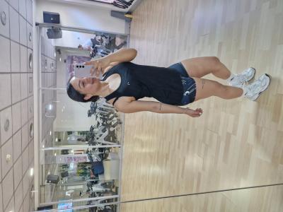 602006435: Chica busca chico en Zaragoza