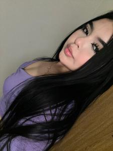 672044138: Chica busca chico en Málaga