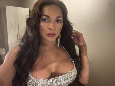 613386535: Transexual en Valencia