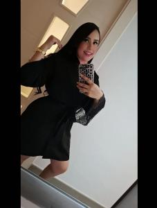 664238681: Chica busca chico en Málaga