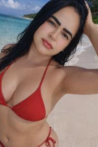 632940932: Chica busca chico en Navarra