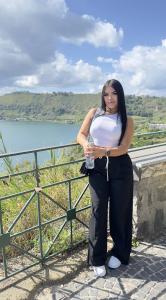 613736656: Chica busca chico en Las Palmas