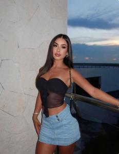 644074302: Chica busca chico en Mallorca