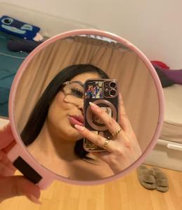 661005691: Chica busca chico en Alicante